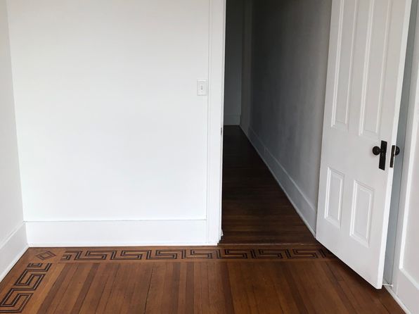 710 Fenelon Pl APT 4