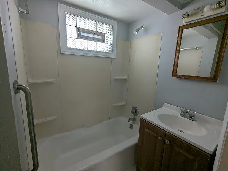 3317 Maple St — Photo 6