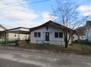 505 Chad St, Loyall, KY 40854