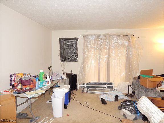 5th image of 16111 Maple Park Dr Unit A6