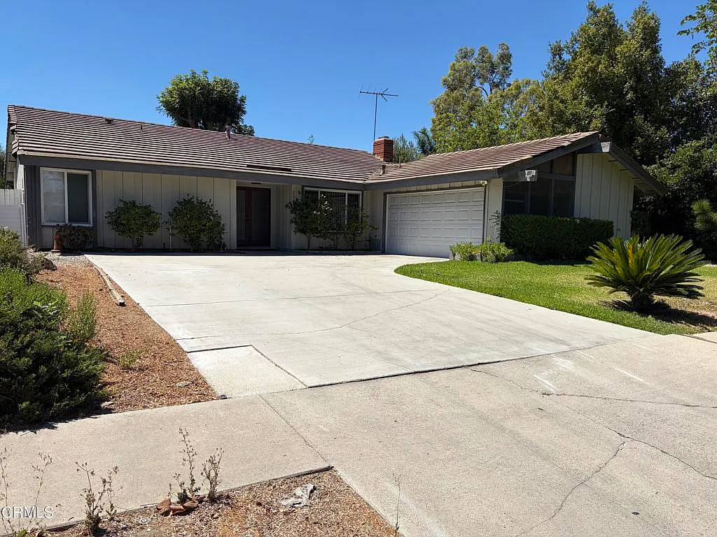 4 bed, 2.0 bath, 1632 sqft, $3,950 — Photo 1