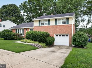 1909 Lismore Ln, Baltimore, MD 21228