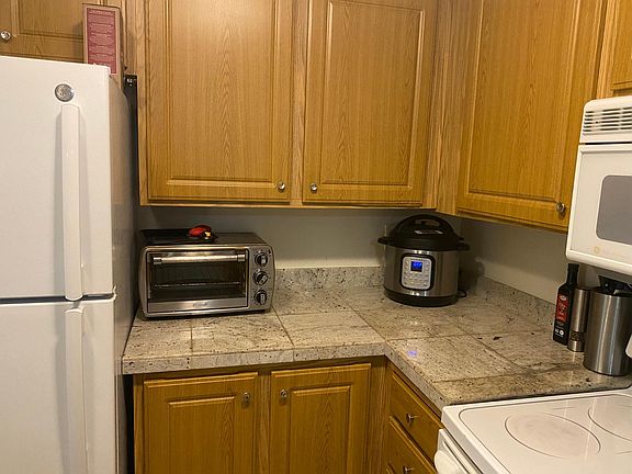 5th image of 12615 100th Ln NE Unit M158