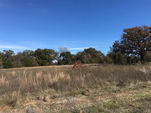 Woodview Dr, Ardmore, OK 73401