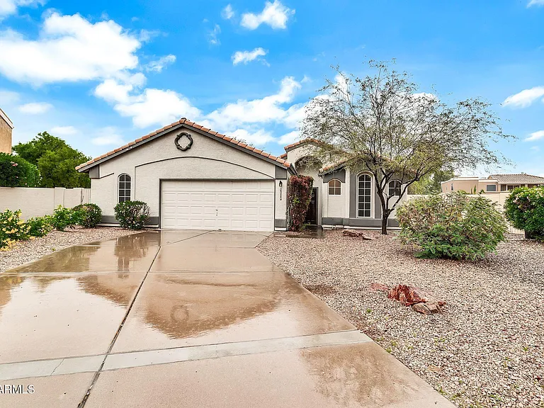 9379 E Windrose Dr — Photo 1