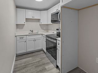 75 County Street 2, Seekonk, MA 02771