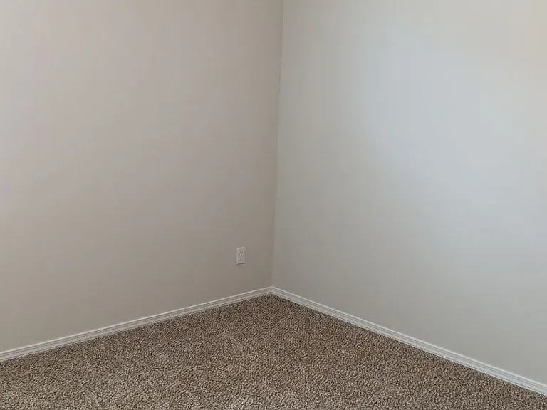 2327 Berkeley Ave — Photo 20