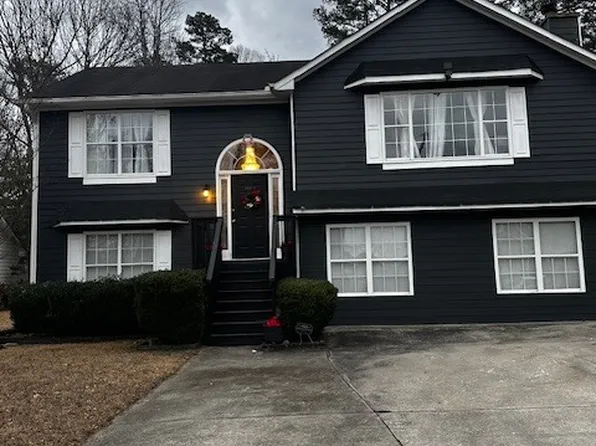 1540 La Maison Dr, Lawrenceville, GA 30043