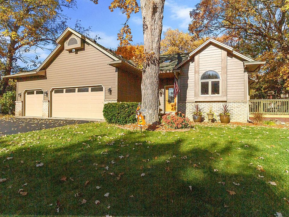 1st image of 13075 Isanti St NE