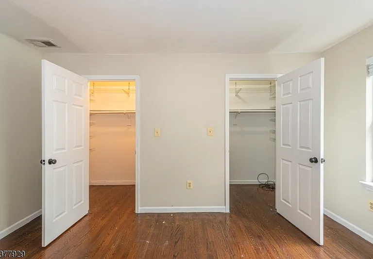 905 Olive St #2 — Photo 17