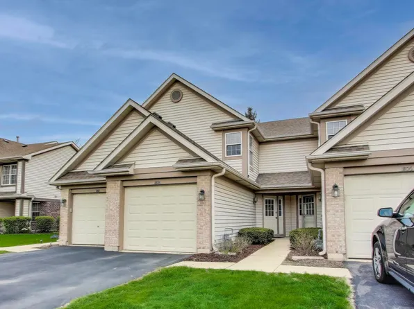 1808 Grove Ave, Schaumburg, IL 60193