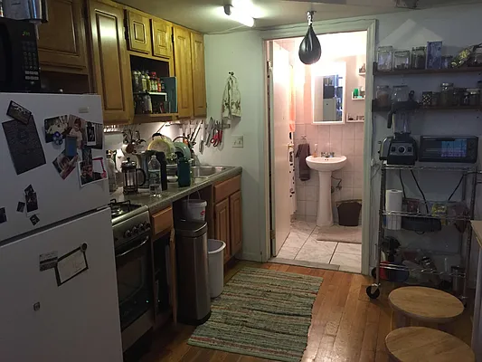 Rented by Greater Realty Management of NY LLC | media 19