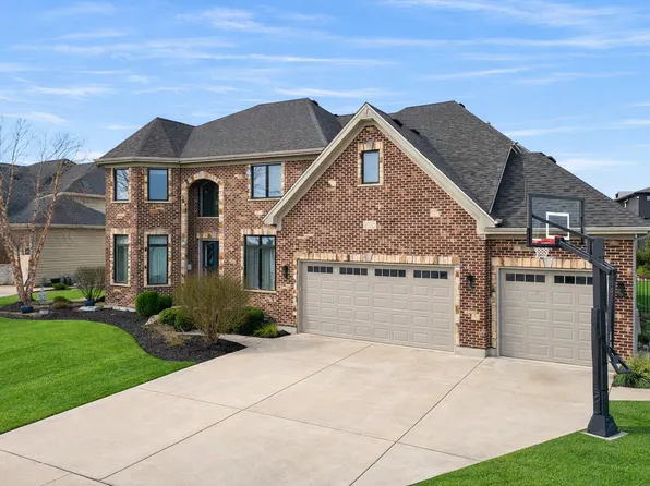 4328 Winterberry Ave, Naperville, IL 60564