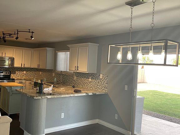 4th image of 7219 N 75th Dr