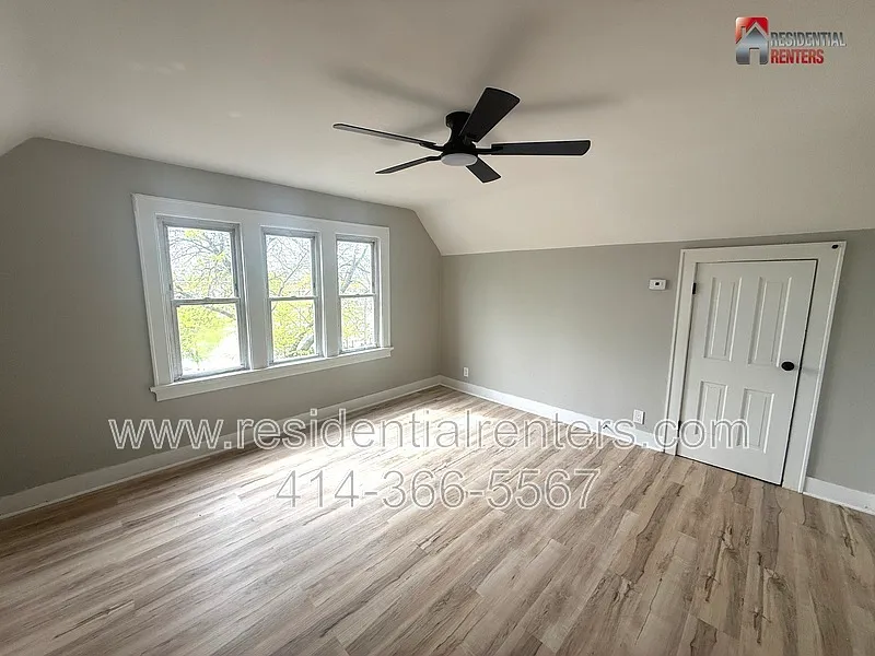 1 bed, 1.0 bath, $950 — Photo 4