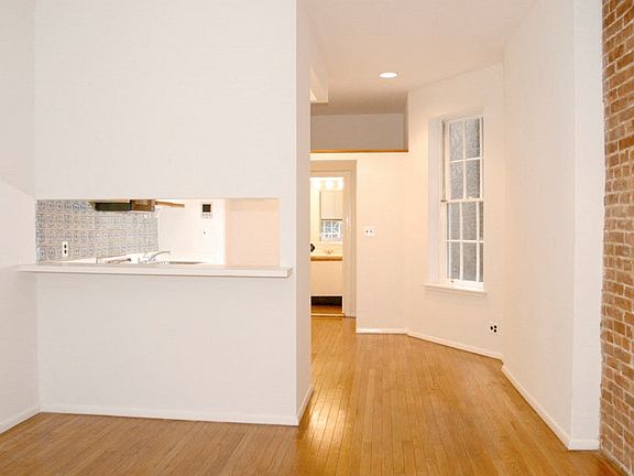 3rd image of 235 E 81st St APT 3RW