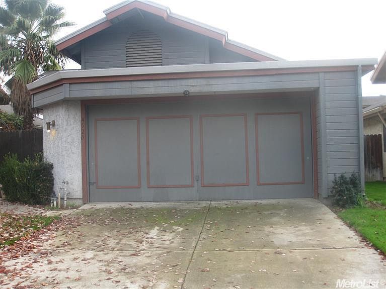 1st image of 4520 Satinwood Way
