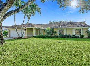 903 NW 82nd Ave, Coral Springs, FL 33071