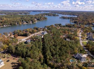 1596 Aragon Beach Rd, Rock Hill, SC 29732