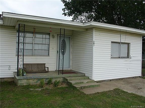 5th image of 608 S 1st Ave