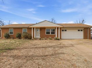 1303 N 14th St, Perry, OK 73077