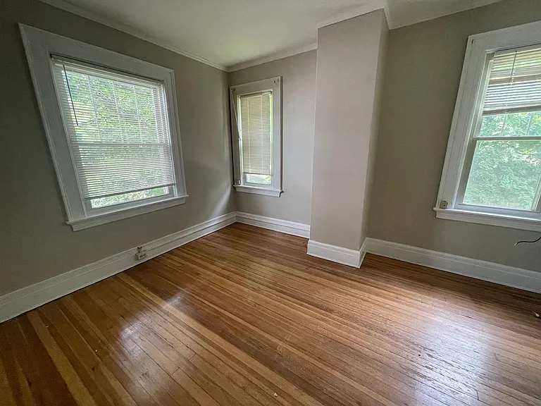 30 George St #2 — Photo 17