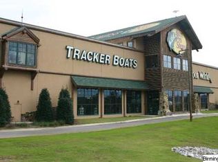 1039 Crest Rd, Leeds, AL 35094