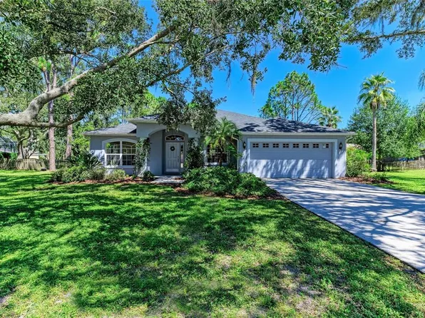 13631 4th Ave NE, Bradenton, FL 34212