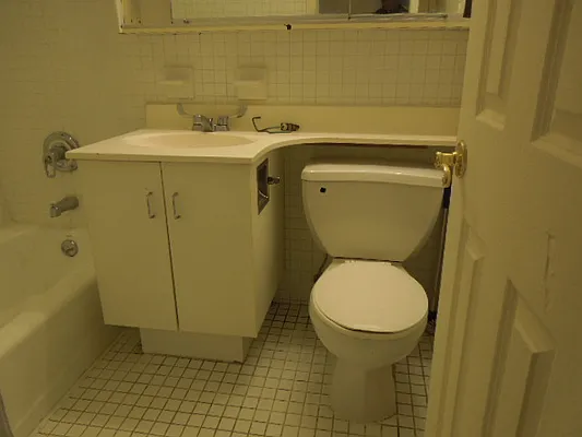 Rented by Fleet Realty | media 18