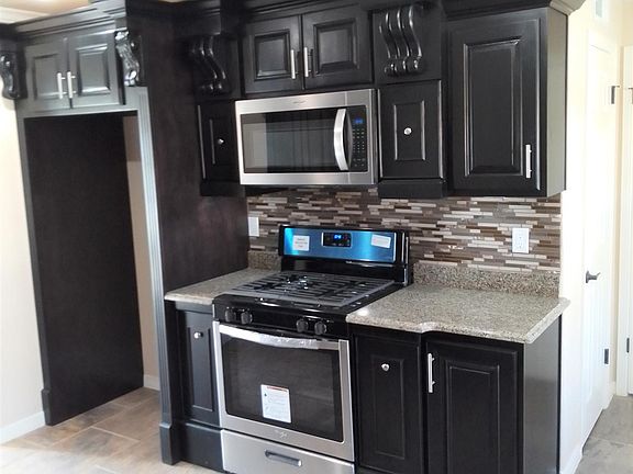 4th image of 10111 Woodway Dr