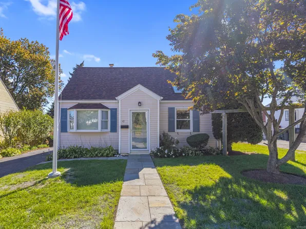 42 Devonshire Road, Milford, CT 06460