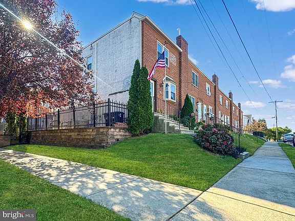 3rd image of 635 Wood St