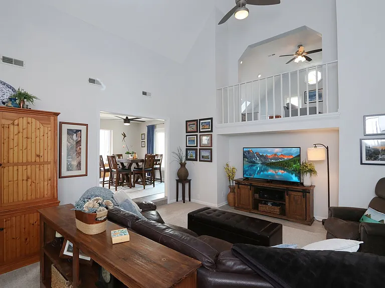 20B Freeman Dr — Photo 11