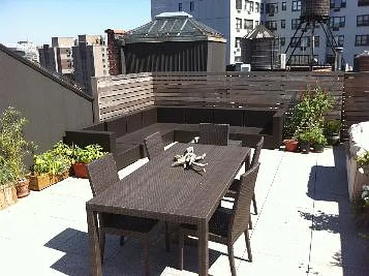 Sold by Corcoran | media 16