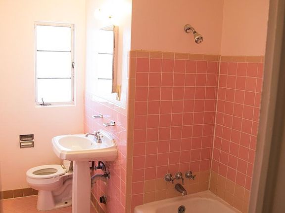 4th image of 7501 Parkland Dr