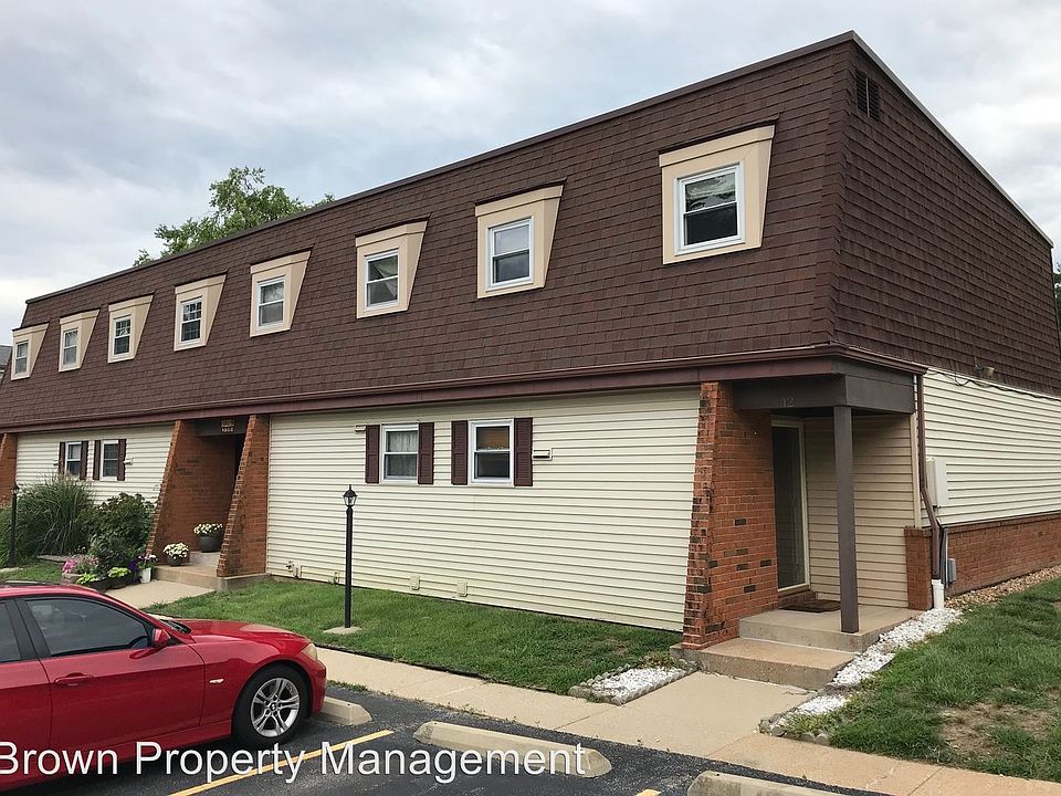 1st image of 12 Dorset Ct
