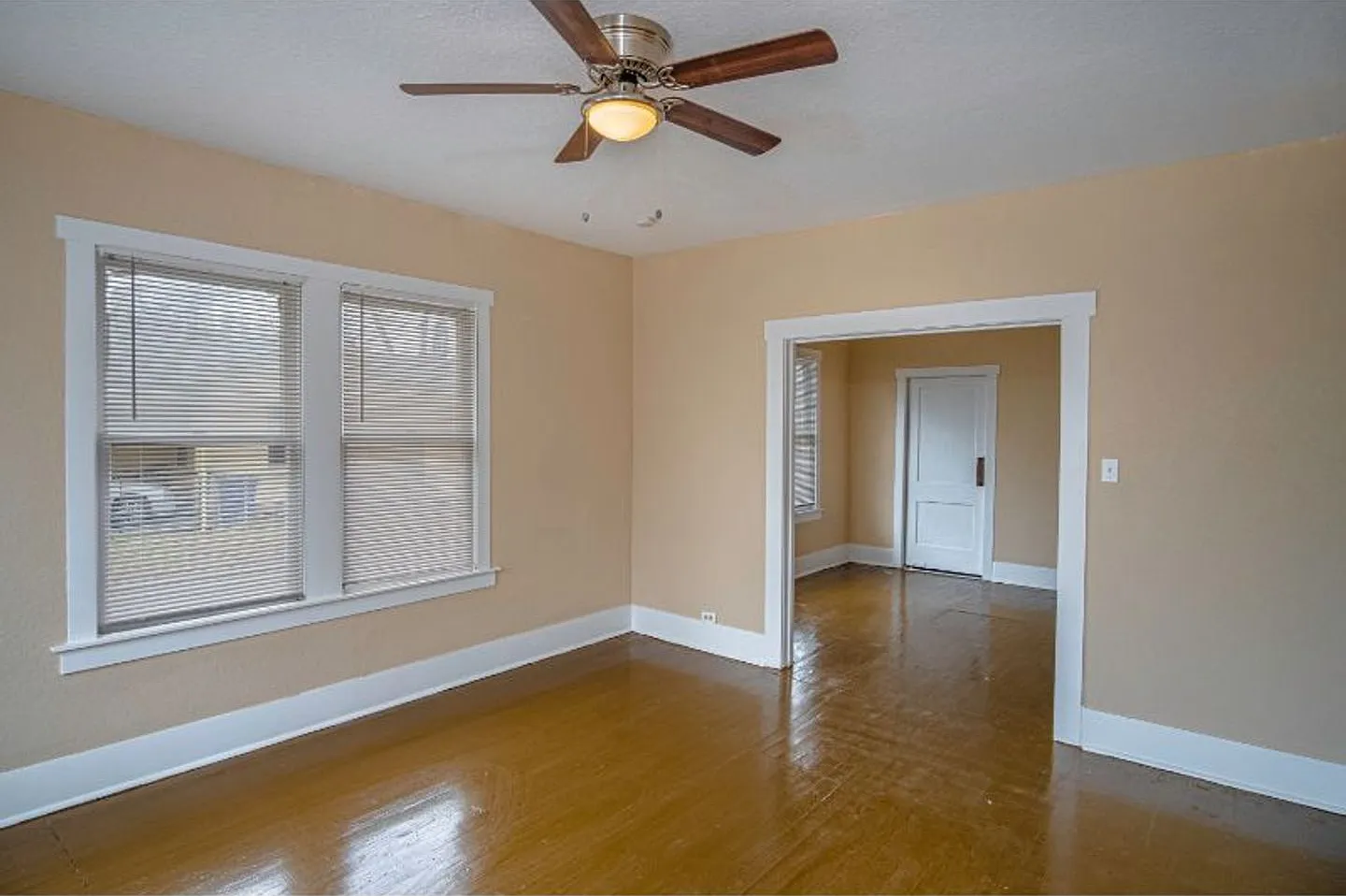 Nice 3 BR Rental Near Downtown — Photo 4
