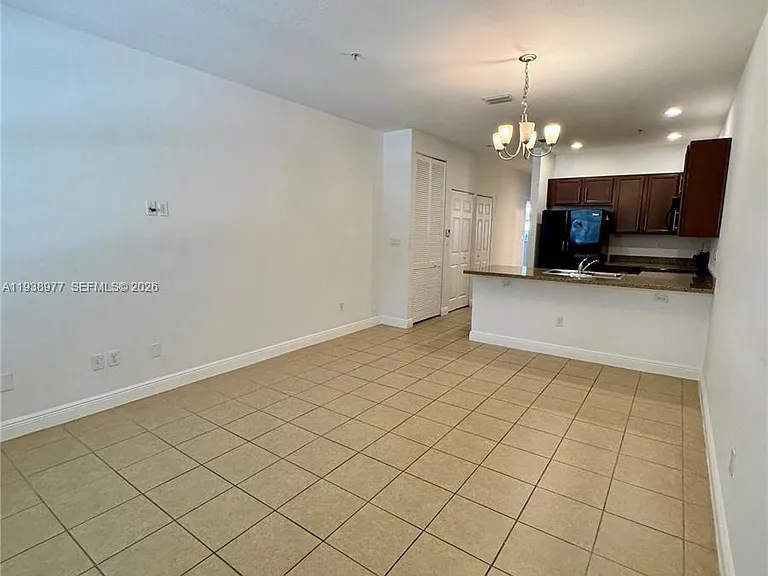 917 SW 147th Ave #2006 — Photo 5