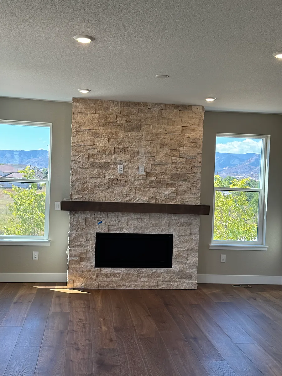Building Photo - Springsong Cir