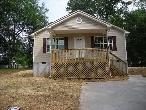 1st image of 709 Sidebrook Ave
