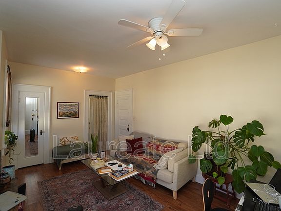3rd image of 1432 Gaylord St APT 3