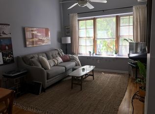853 N Marshfield Ave #2F, Chicago, IL 60622