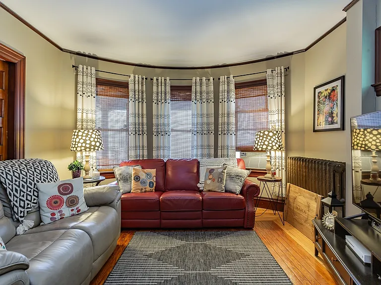 256 Maple St #1 — Photo 5