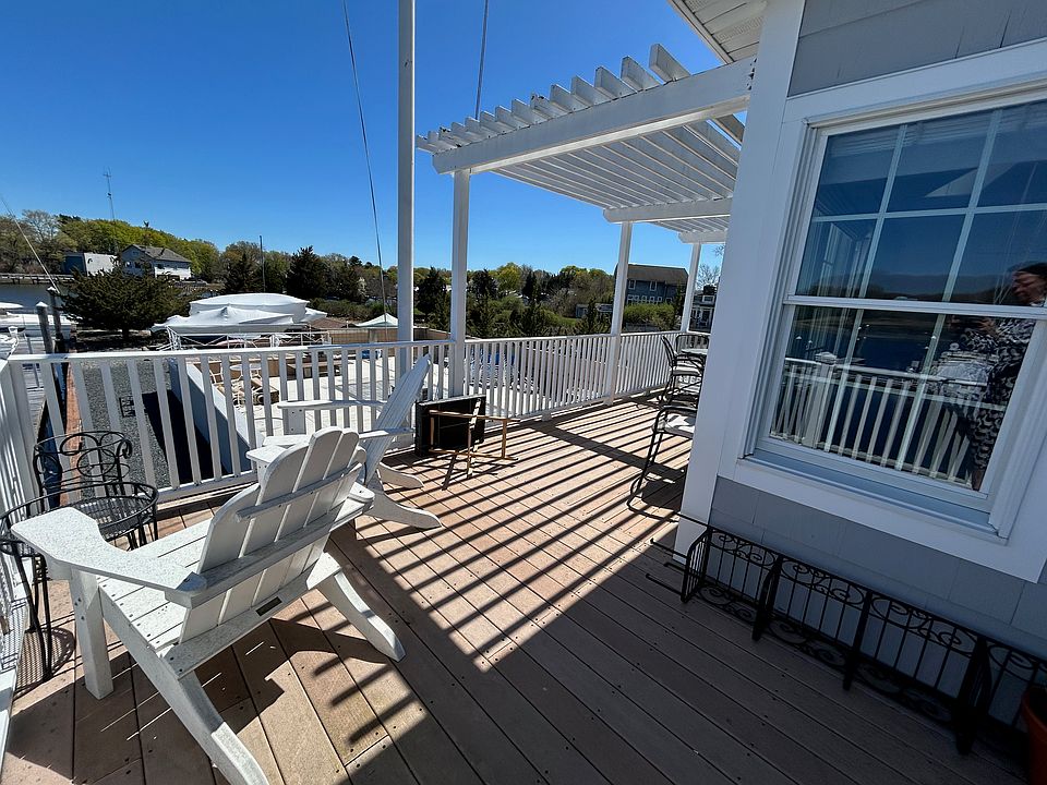 1st image of 67 Esmond Ave #1