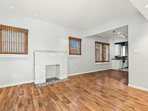 4th image of 305 E 6th St