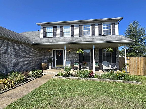 2nd image of 4100 Clover Dr