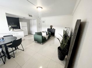 3901 SW 112th Ave APT 4, Miami, FL 33165