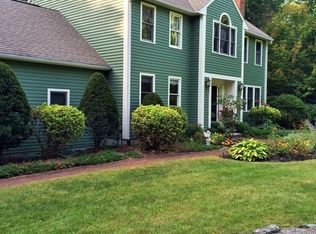 1005 Brockelman Rd, Lancaster, MA 01523