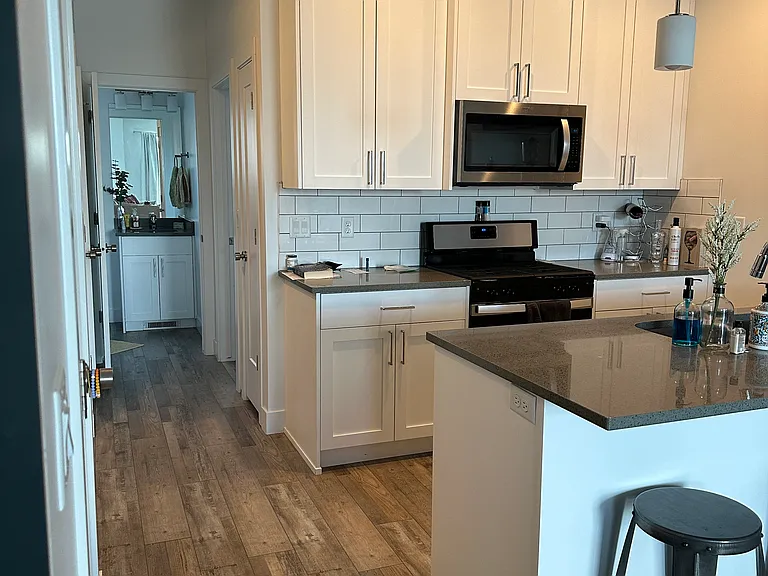 2203 N 525 W — Photo 5