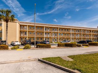 1 Boca Ciega Point Blvd APT 204, Saint Petersburg, FL 33708